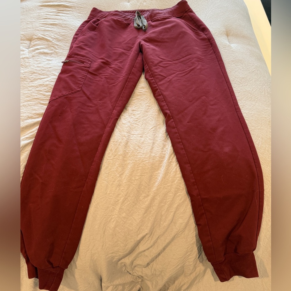 Women’s Figs Scrub Pants